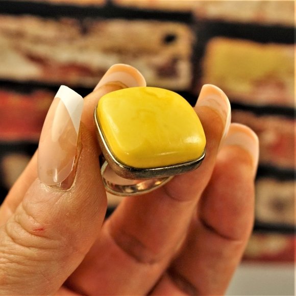 BIG EGG YOLK AMBER STERLING SQUARE RING SIZE 7.5, GIFT FOR WOMEN, UNISEX RING - Picture 7 of 10